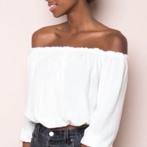 Brandy Melville Off the shoulder Maura Top